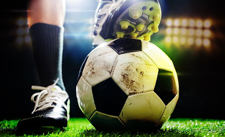 米乐m6官网登录入口乒乓球台面最好材料有哪些